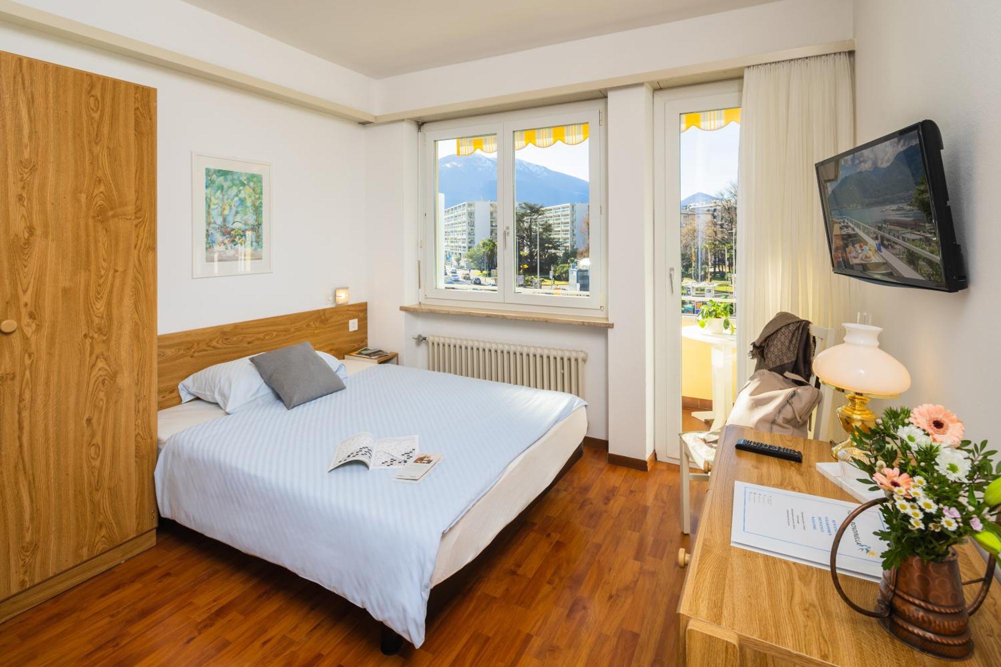 Hotel Rondinella Locarno Extérieur photo